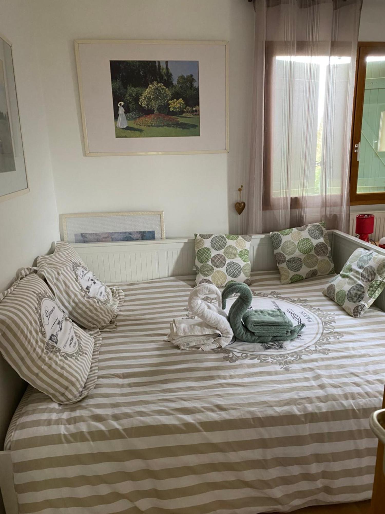 Agreable D'hotes Bord De Normandie Bed & Breakfast